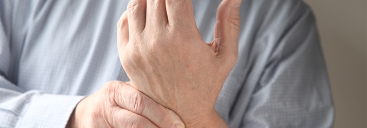 the best chiropractor in Warren sees patients with carpal tunnel syndrome